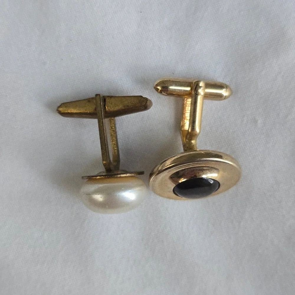 Vtg Cufflinks Gold Mismatched Pearl Stone Mens OS Formal Eclectic Pair Unbranded